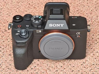 Sony A7R V