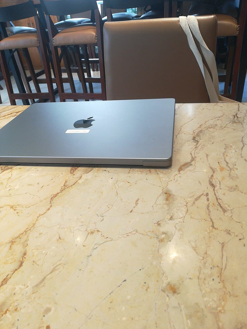 MacBook Pro 14 (M3 Pro)